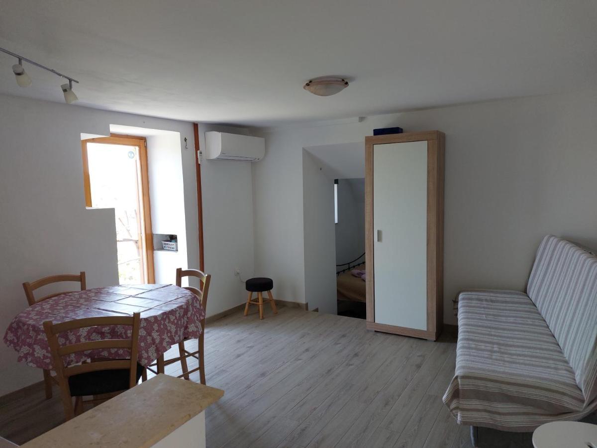 Apartman Biba Lubenice Ngoại thất bức ảnh