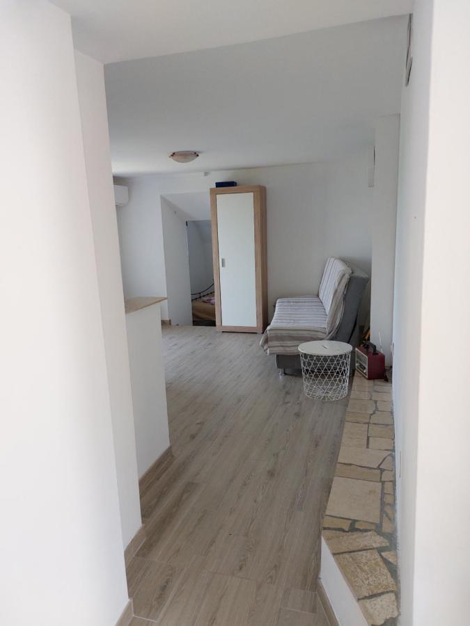 Apartman Biba Lubenice Ngoại thất bức ảnh